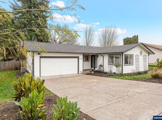 4120 NE Laurel Dr, Corvallis, OR 97330