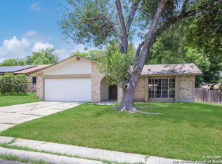 10327 Old Farm Rd, San Antonio, TX 78245