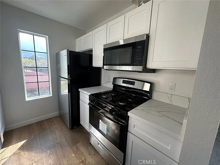 2554 Olive Dr #34 — Photo 4