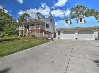 107 Ridgewood Rd, Unicoi, TN 37692