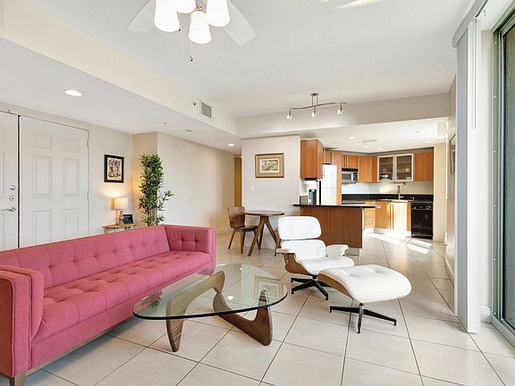 4th image of 610 Clematis Street #412