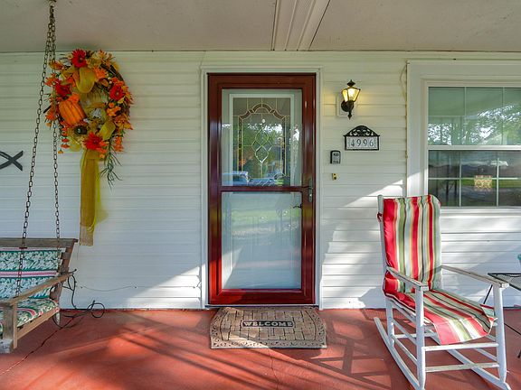 5th image of 4996 Winslow Dr