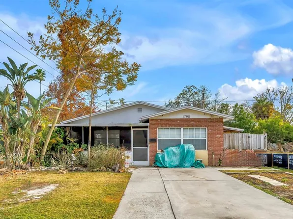 1798 New Hampshire Ave NE, Saint Petersburg, FL 33703