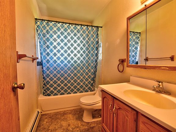 5th image of 670 La Plata Circle