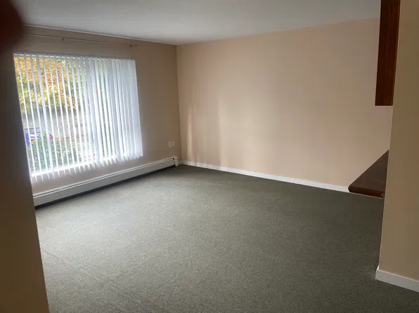 681 Government St #207, Duncan, BC V9L 1A9
