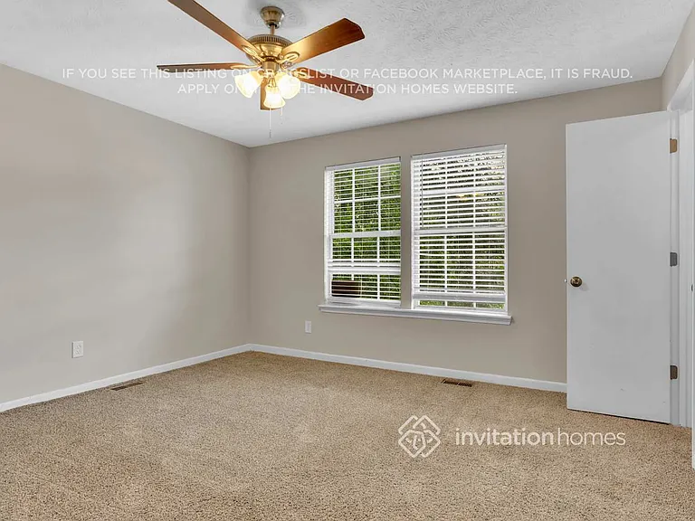 3728 Adamsville Dr SW — Photo 20