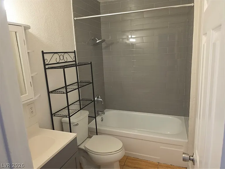 1809 Putnam Ave #0 — Photo 15