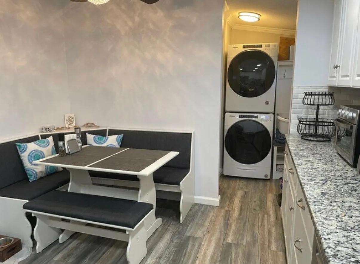 Imperato Ct, Clintondale — Photo 1