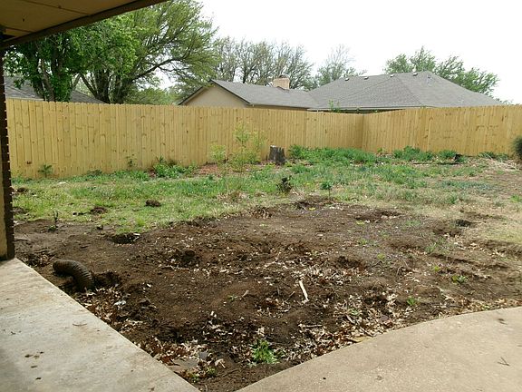 3rd image of 2804 NE Scottsdale Cir