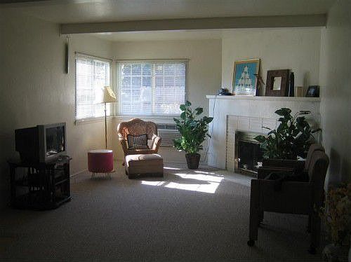 3rd image of 2147 South Ave