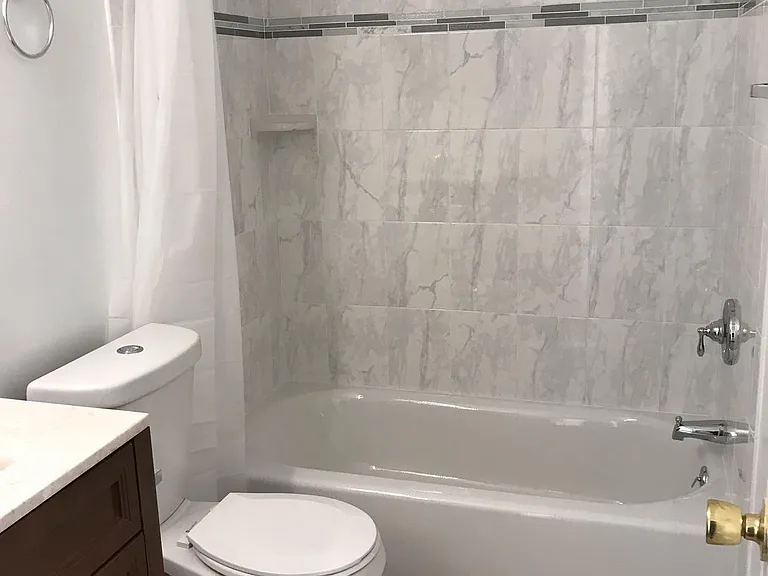 18120 Chalet Dr #11-203 — Photo 16