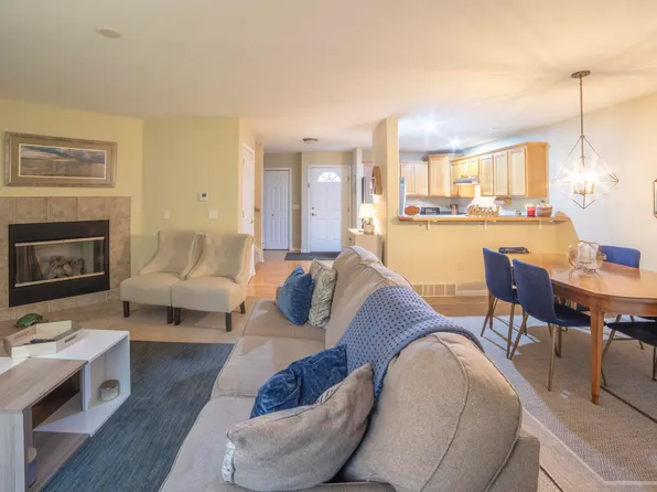 4033 Sherwood Forest Dr, Traverse City, MI 49686