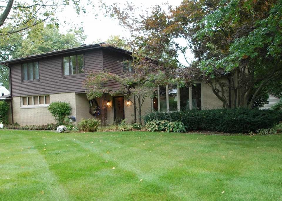 1st image of 2602 Greenleaf Blvd