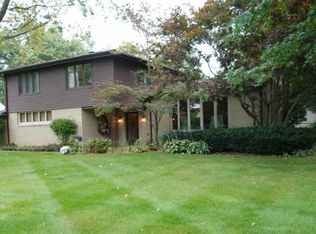 2602 Greenleaf Blvd, Elkhart, IN 46514