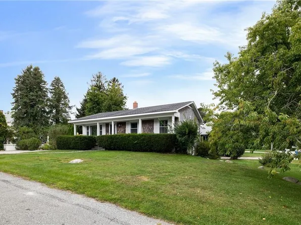 55 Bay View Rd, Charlestown, RI 02813