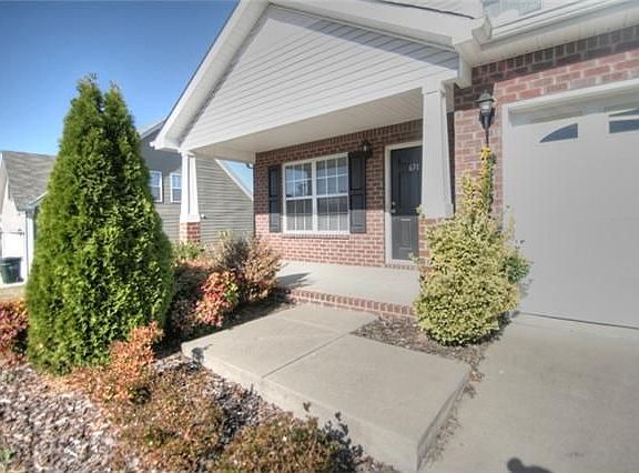 2nd image of 631 Martinsdale Ct