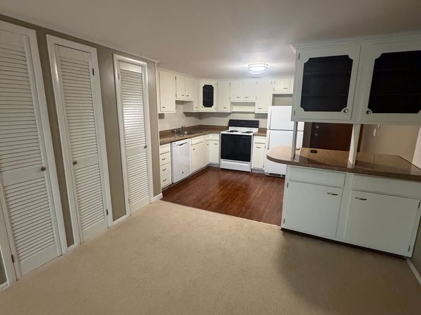 1405 E And West Rd APT 3