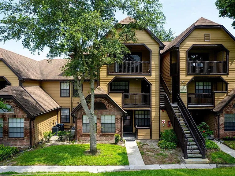 420 Forestway Cir #201 — Photo 1