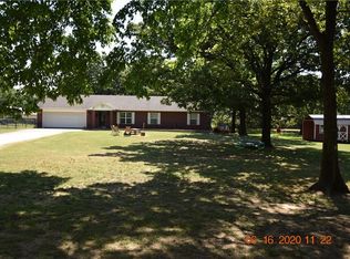 1910 S Shiloh Rd, Sallisaw, OK 74955