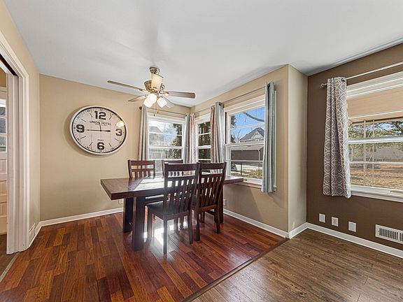 3rd image of 1314 N Cedar Ave