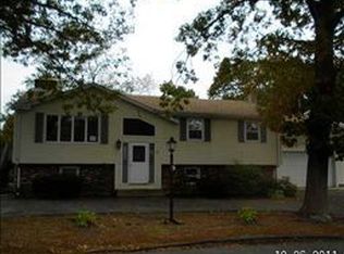 140 Ryan Ave, Warwick, RI 02889