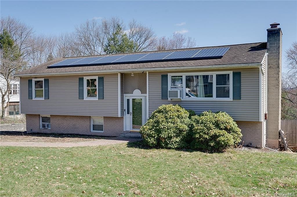 20 Robin Hill Drive, Poughkeepsie, NY 12603 Zillow