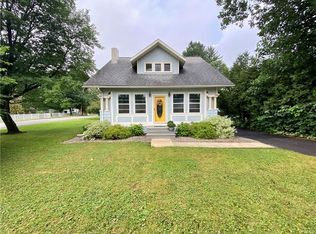 7593 E South St, Clinton, NY 13323