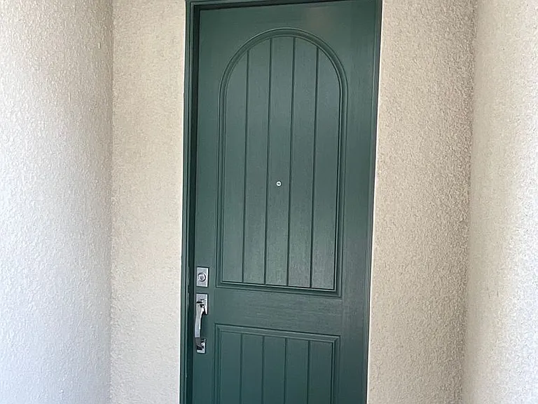 9281 Far Side Ave — Photo 2