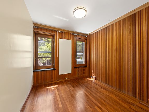 3rd image of 455 W 56th St #2B