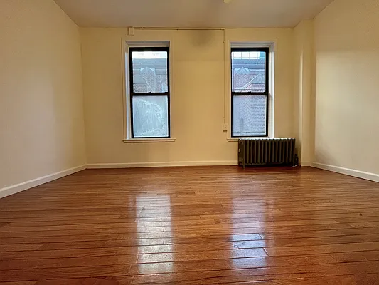 Rented by Building Equity Real Estate LLC | media 10