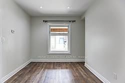 5th image of 190 Marion St
