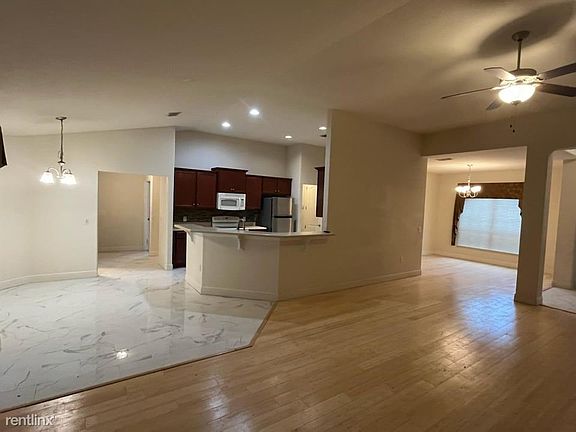 3rd image of 161 Mandolin Dr