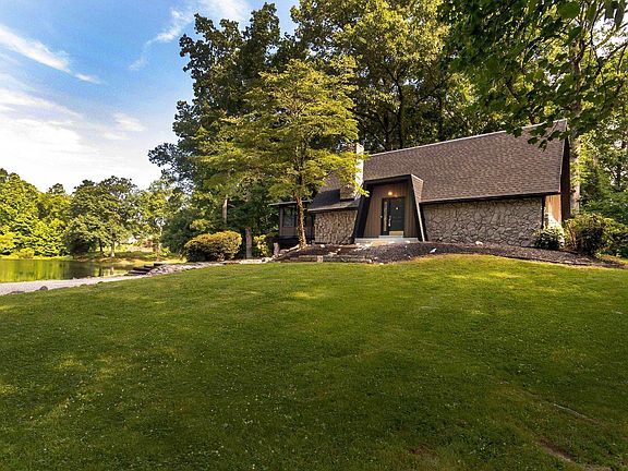 5th image of 11705 Carol Heights Ln