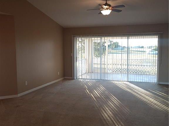 4th image of 2324 NE Juanita Pl