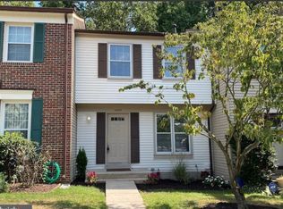 14443 Four Chimney Dr, Centreville, VA 20120