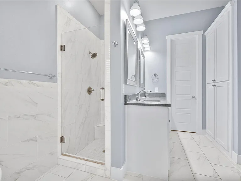 216 Alvarado St — Photo 19