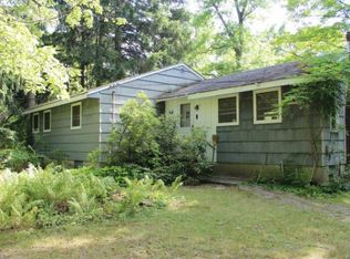 8965 Sherman Rd, Chesterland, OH 44026