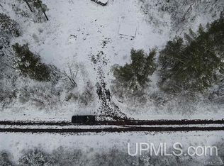 8224 Lost Valley Rd, Mass City, MI 49948