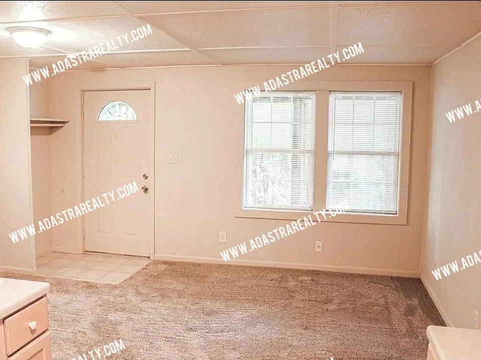 Main St 9plex 227 E Main St Gardner KS Zillow