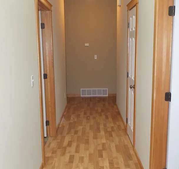 410 E Elcliff Rd — Photo 6