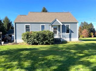 201 Fairway Ln, Butler, PA 16002