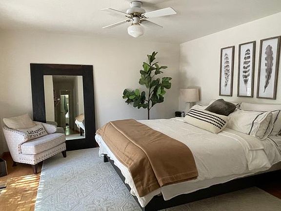 4th image of 839 Solana Dr