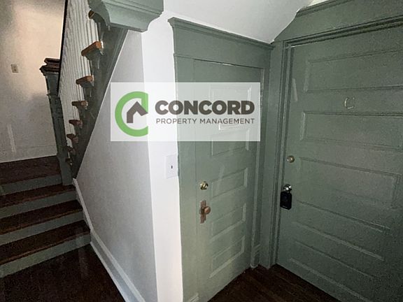 4th image of 110 S Mendenhall St APT C