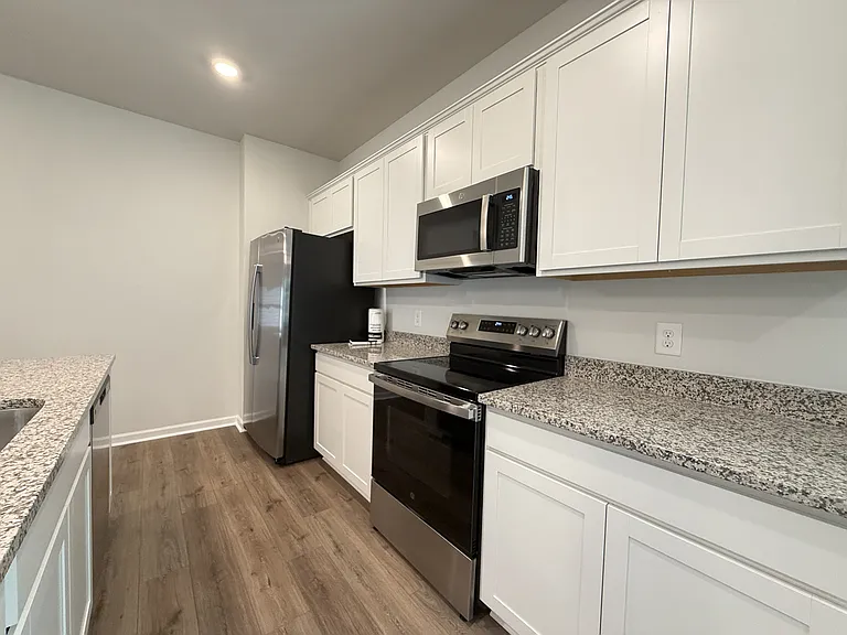512 Outpost Way — Photo 5