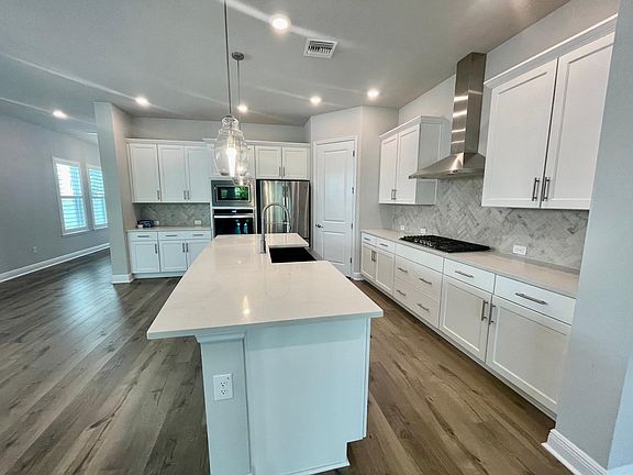 5th image of 3816 W De Leon St Unit 2