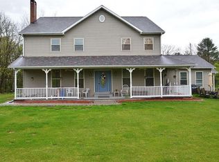 1227 Spruce Rd, Saylorsburg, PA 18353