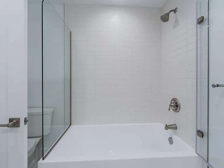 1415 W 222nd St — Photo 18