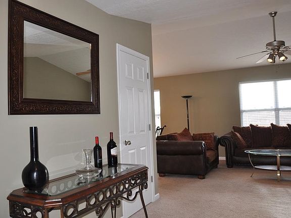 2nd image of 3862 S Westmont Ave
