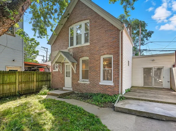 3709 W Potomac Ave, Chicago, IL 60651