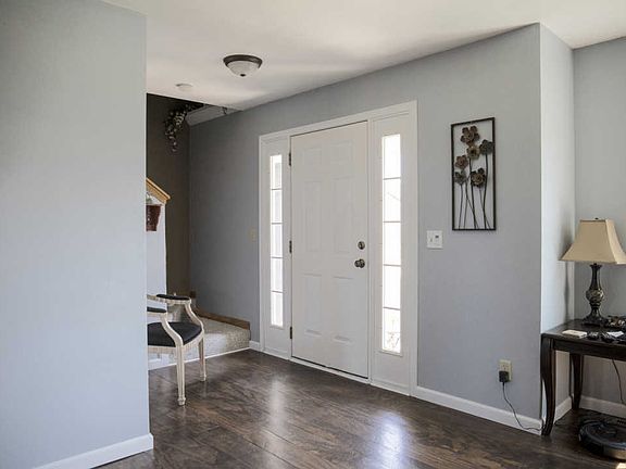 5th image of 12295 Barberry Dr